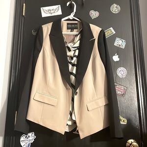 Women’s Blazer. Black/Crème.